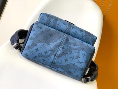 wholesale quality louis vuitton discovery m22519 blue