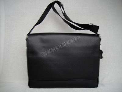 Discount Louis Vuitton Handbags Taiga 32627_680 Wholesale