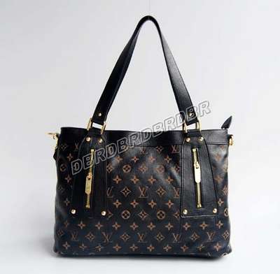 Louis Vuitton M95828 monogram black