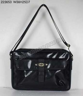 Gucci Handbag-223653_720