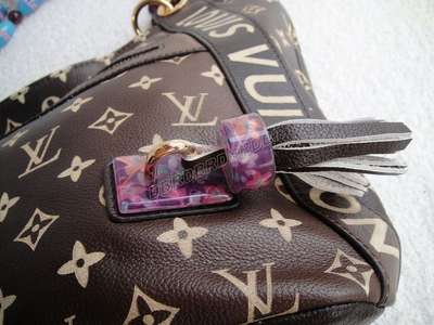 discount louis vuitton handbags leather m95185 coffee wholesale