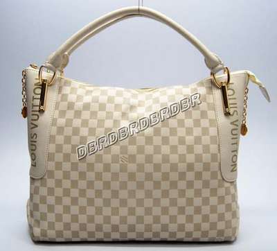 Louis Vuitton M95827 Damier Azur beige white