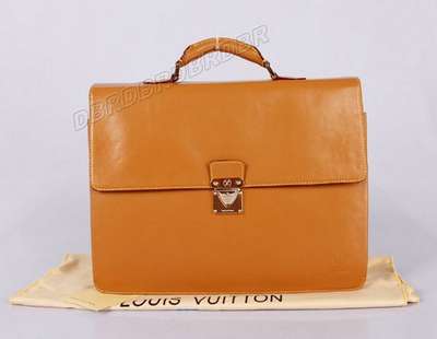 Louis Vuitton M85390 Brown Leather