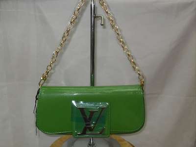 Discount Louis Vuitton Handbags Sobe 93728 Wholesale