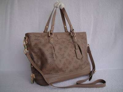 discount louis vuitton handbags monogram mahina m93175 qhui wholesale