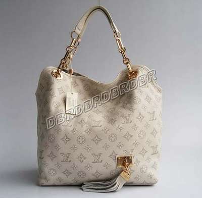 Louis Vuitton M97831 monogram beige white