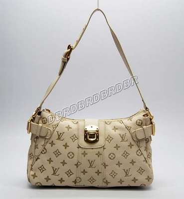 Louis Vuitton M96822 beige white