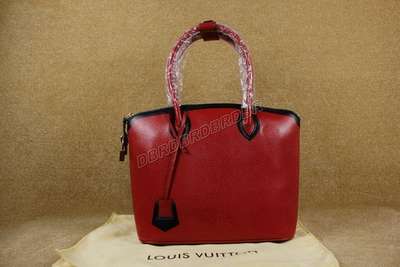 Louis Vuitton M40516 hos