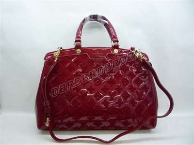 Louis Vuitton M40607 red